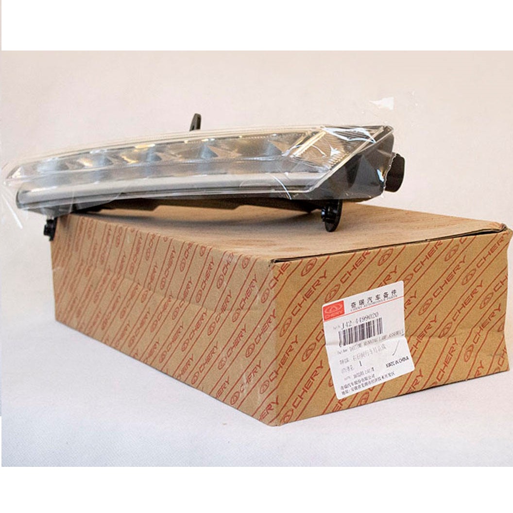 چراغ رانندگی در روز راست آریزو ۵  J42-4499020 لوازم و قطعات یدکی چری Chery
